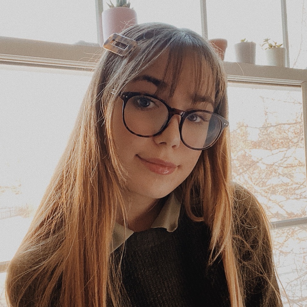 Meet your Posher, Ashley